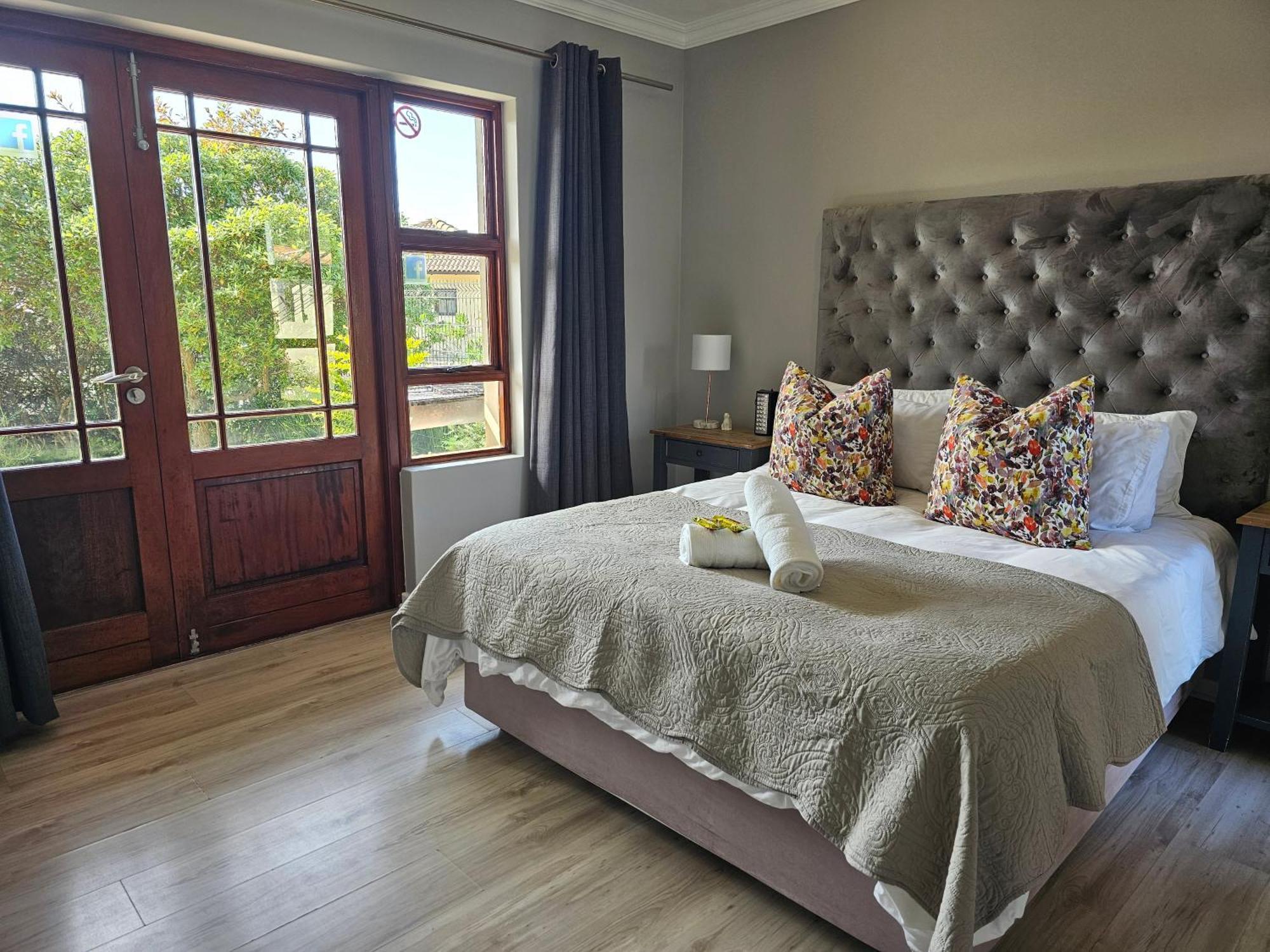 Six Whale Rock Gardens With Back Up Power For Load Shedding